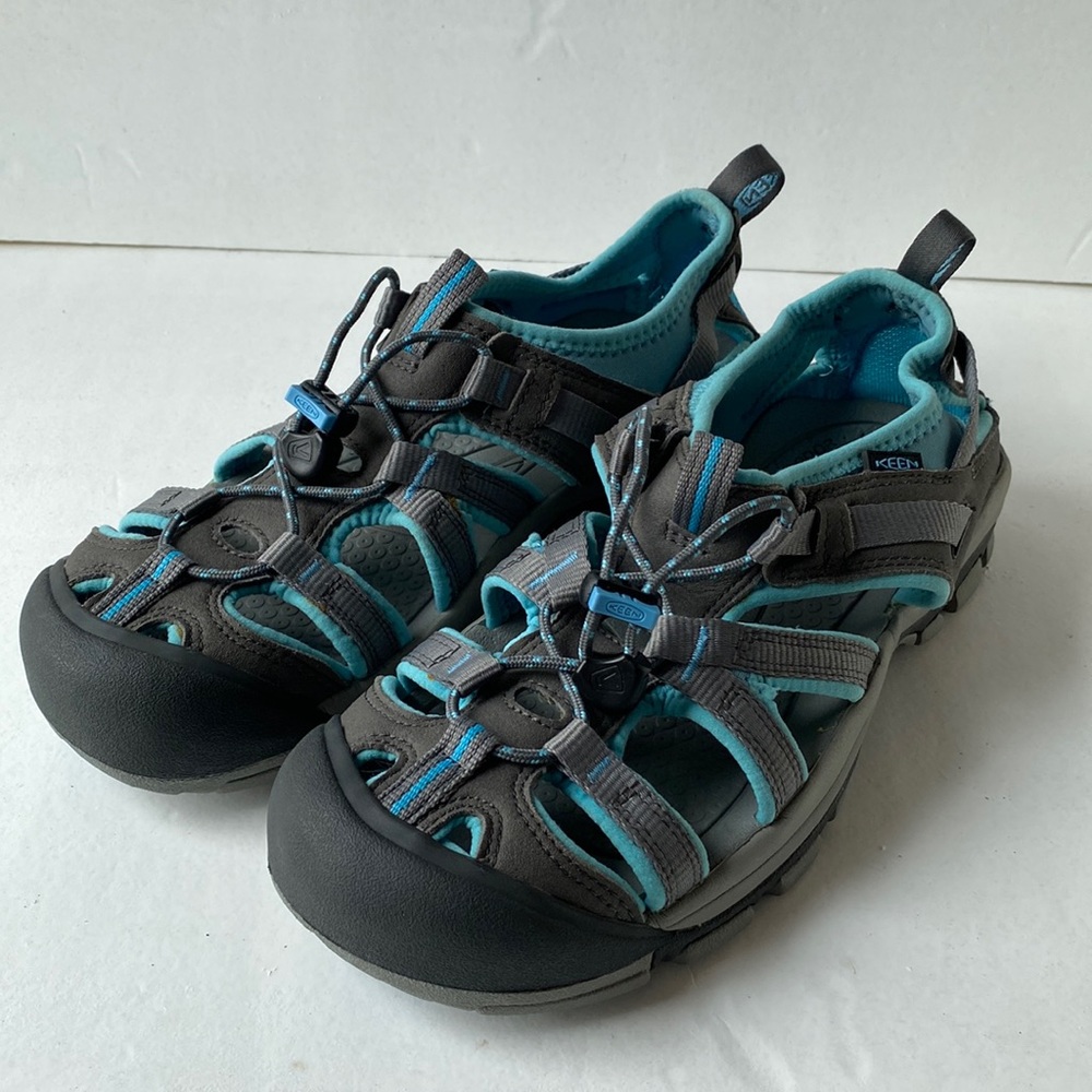 Keen whisper water sandals